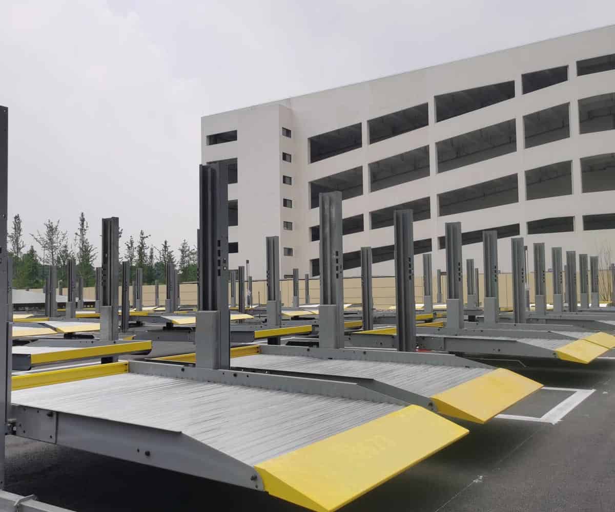 鄉城二層升降橫移式機械停車庫租賃